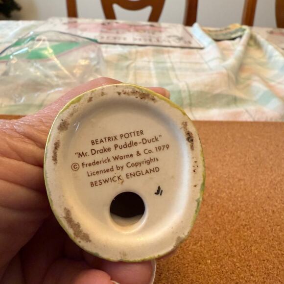 Beatrix Potter Mr. Drake Puddle-Duck figurine F Warne Co England 1979 no 31 - Picture 7 of 7